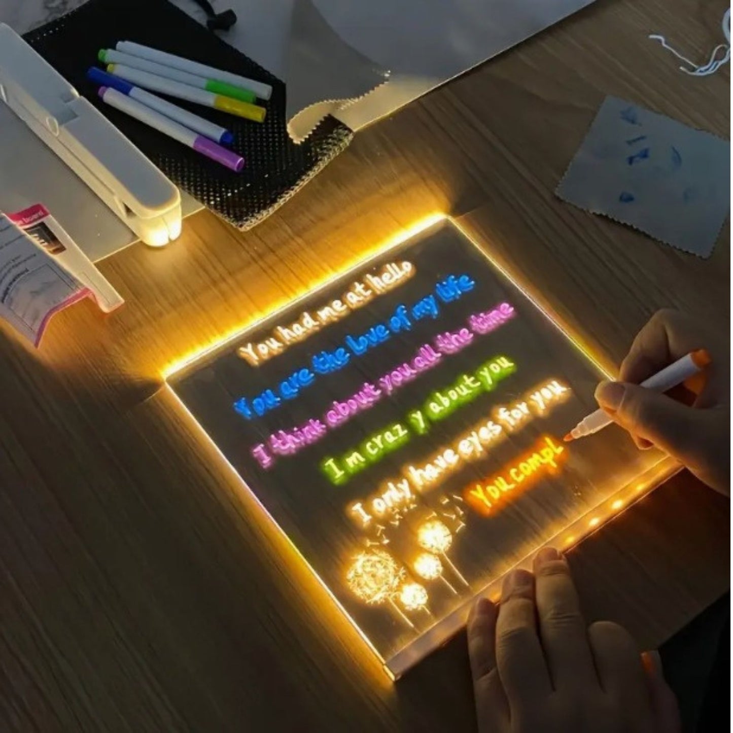 GlowCanvas with Free GlowPens